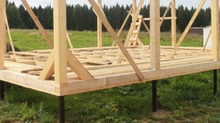 Сарай на винтовых сваях или хозблок на сваях Камышин цена от 2548 руб. / шт.